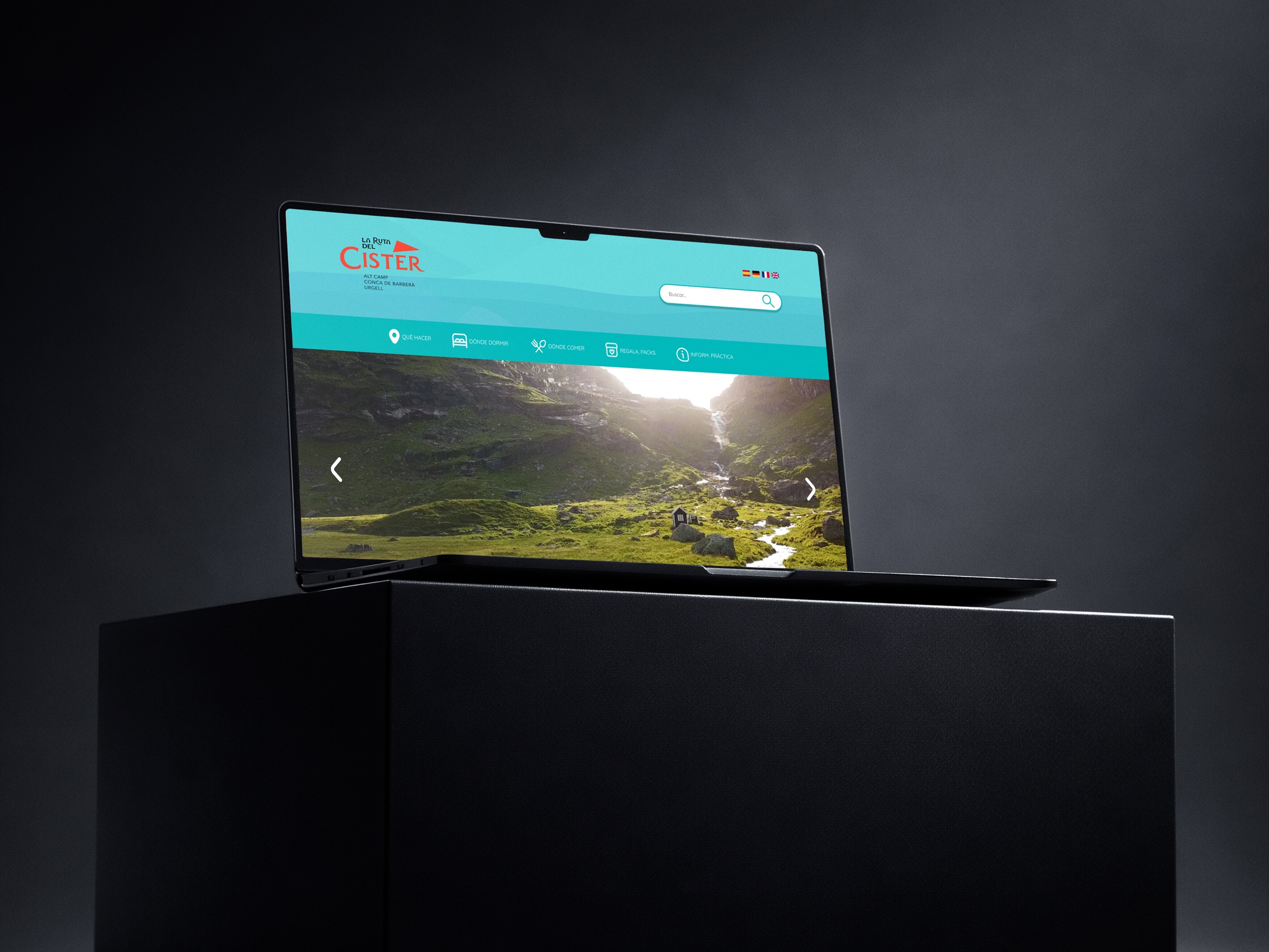 Rediseño web de Ruta del Císter presentado en un portátil